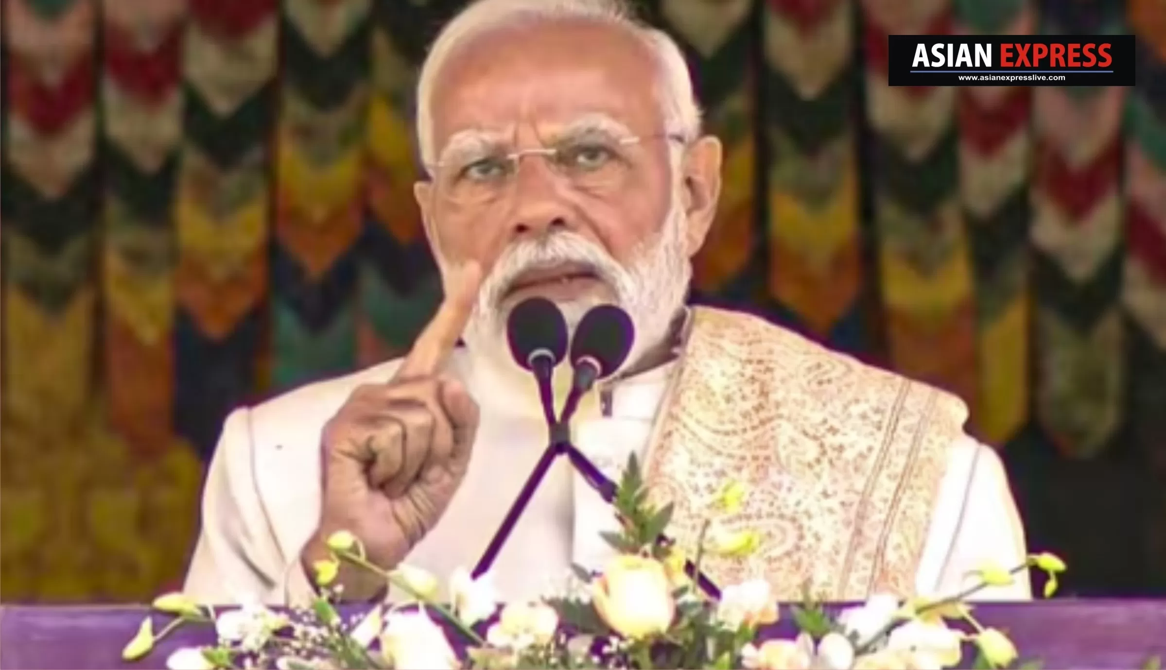 भूटान में, प्रधानमंत्री मोदी ने कहा दिल्ली कार विस्फोट के षडयंत्रकारियों को बख्शा नहीं जायेगा 